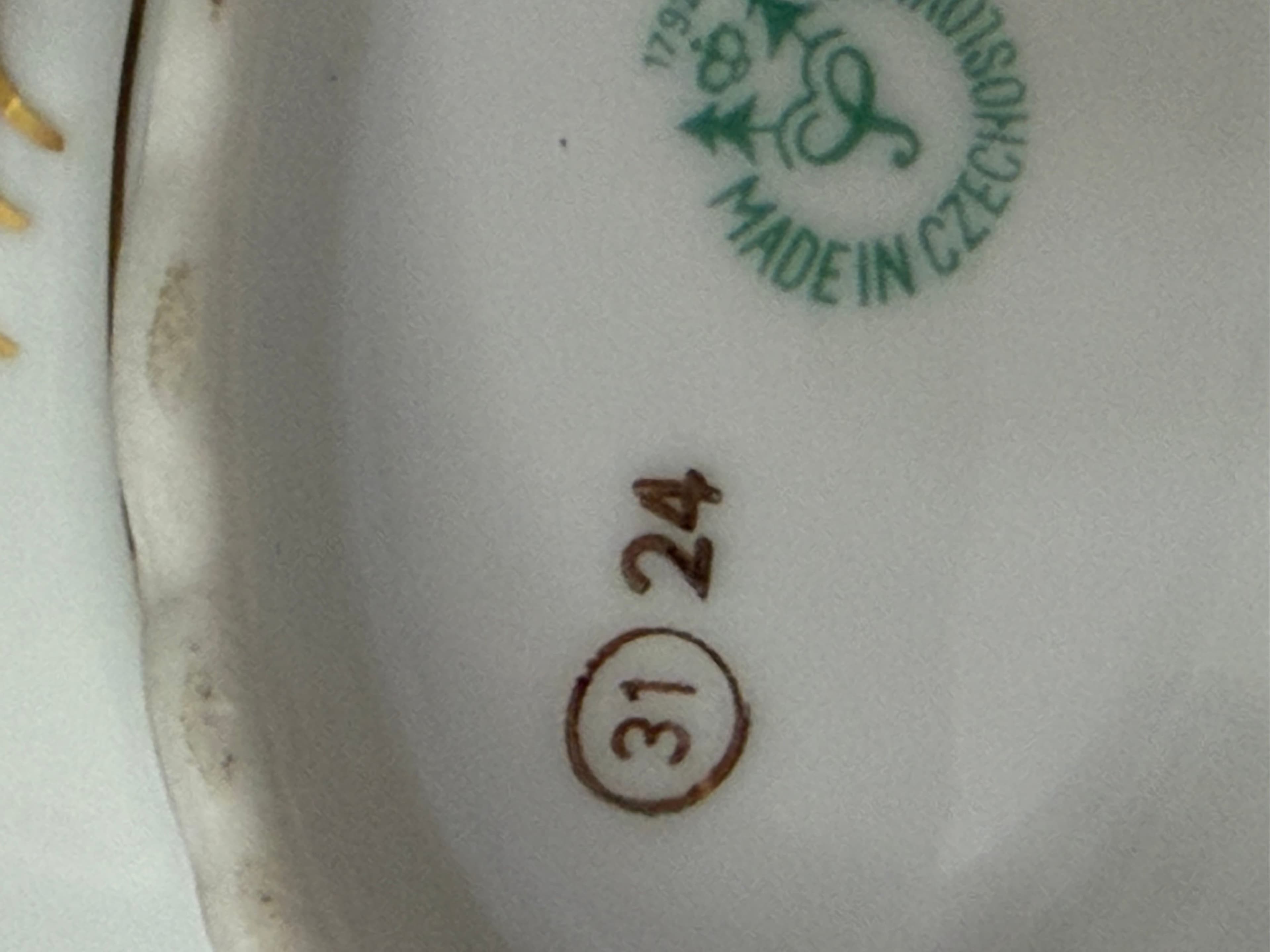 Karlovy Vary Czech Sipping Spa Mug Porcelain Gold Trim and Floral Design - Thumbnail 11