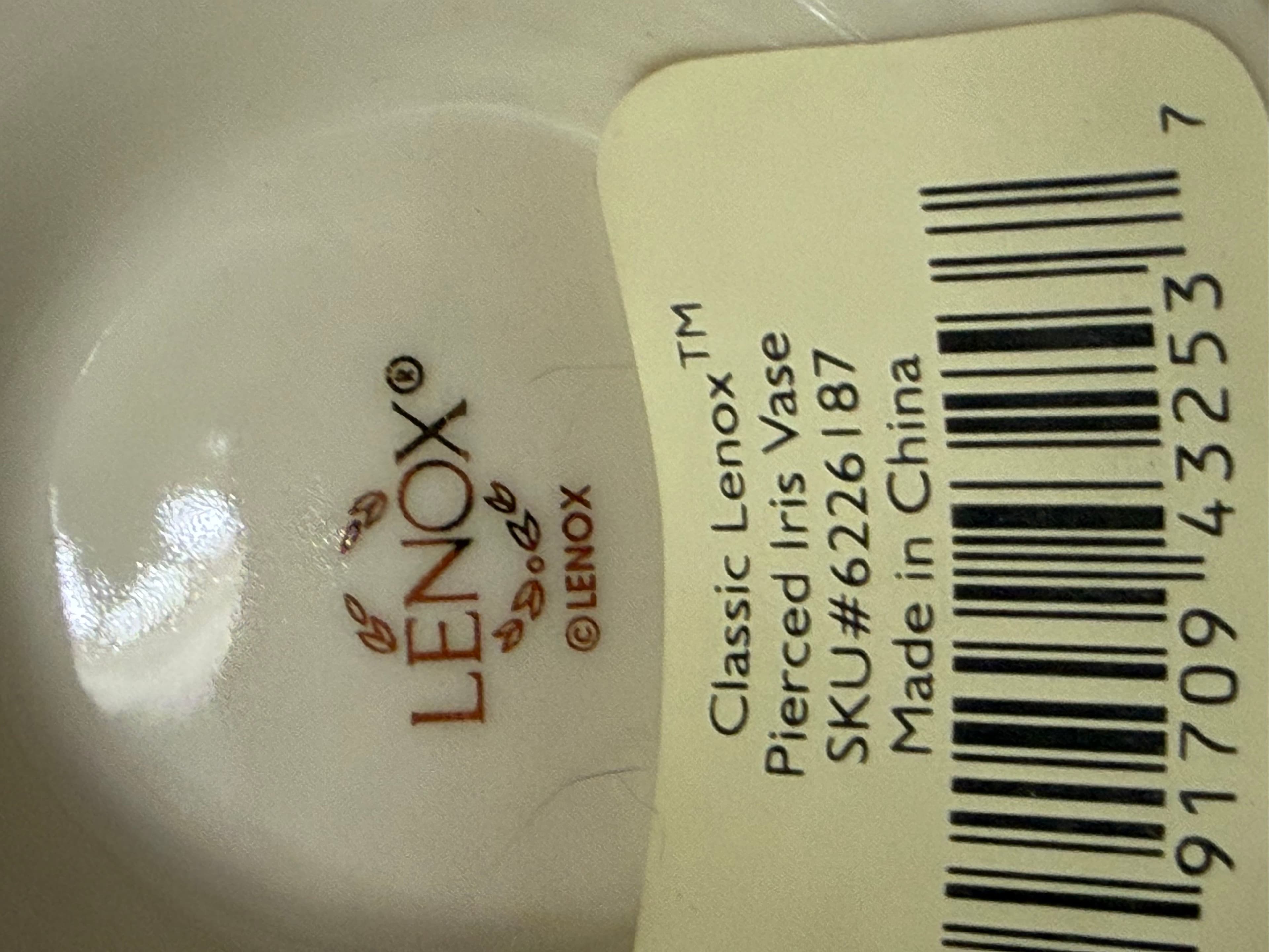 Lenox Pierced Iris Vase 6.5” - Thumbnail 4