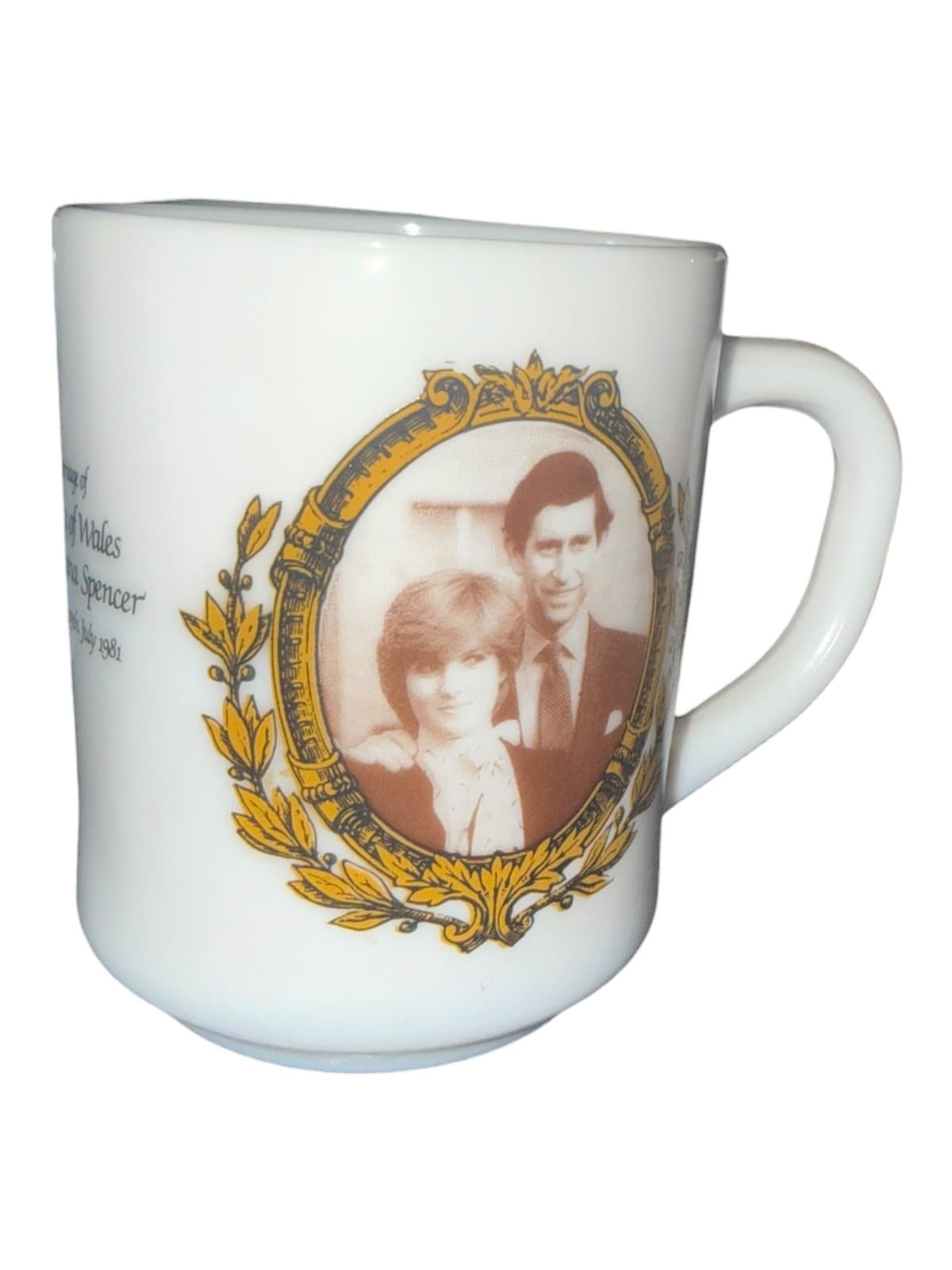 VTG 1981 Prince Charles Lady Diana Royal Wedding Arcopal France Milk Glass Mug - Thumbnail 3