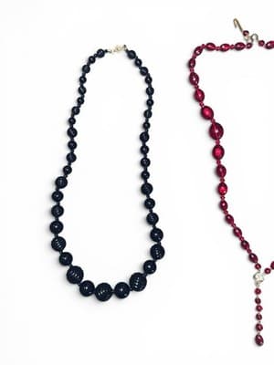 Vintage Red Lariat & Black Bead Necklace Lot - Thumbnail 2