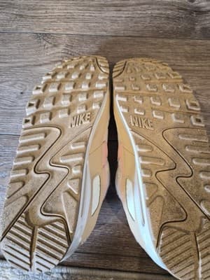 Nike Air Max 90 SE "Sun Club" Sail/Pink/Tan – Women's Size 10 - Thumbnail 5