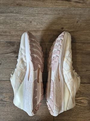 ASICS GEL-Kayano 28 Women's Size 10 Running Shoes - Pink/Cream - Thumbnail 3