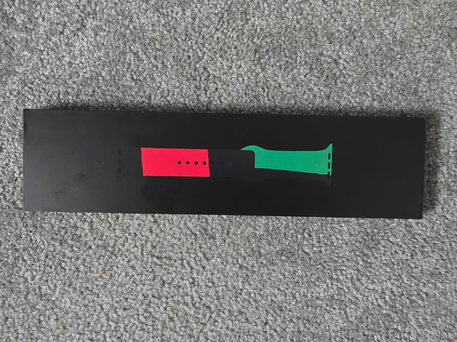 Apple Watch Black Unity Sport Band 42/44/45/49mm Red Green MJ4W3AM/A - New - Thumbnail 3