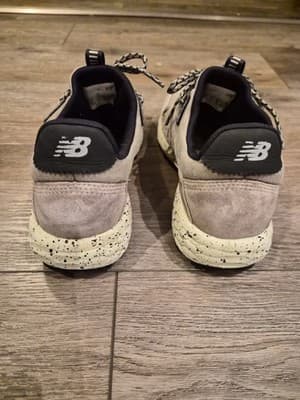 Women's Size 7.5 New Balance Fresh Foam Trail Running Shoes - Thumbnail 3