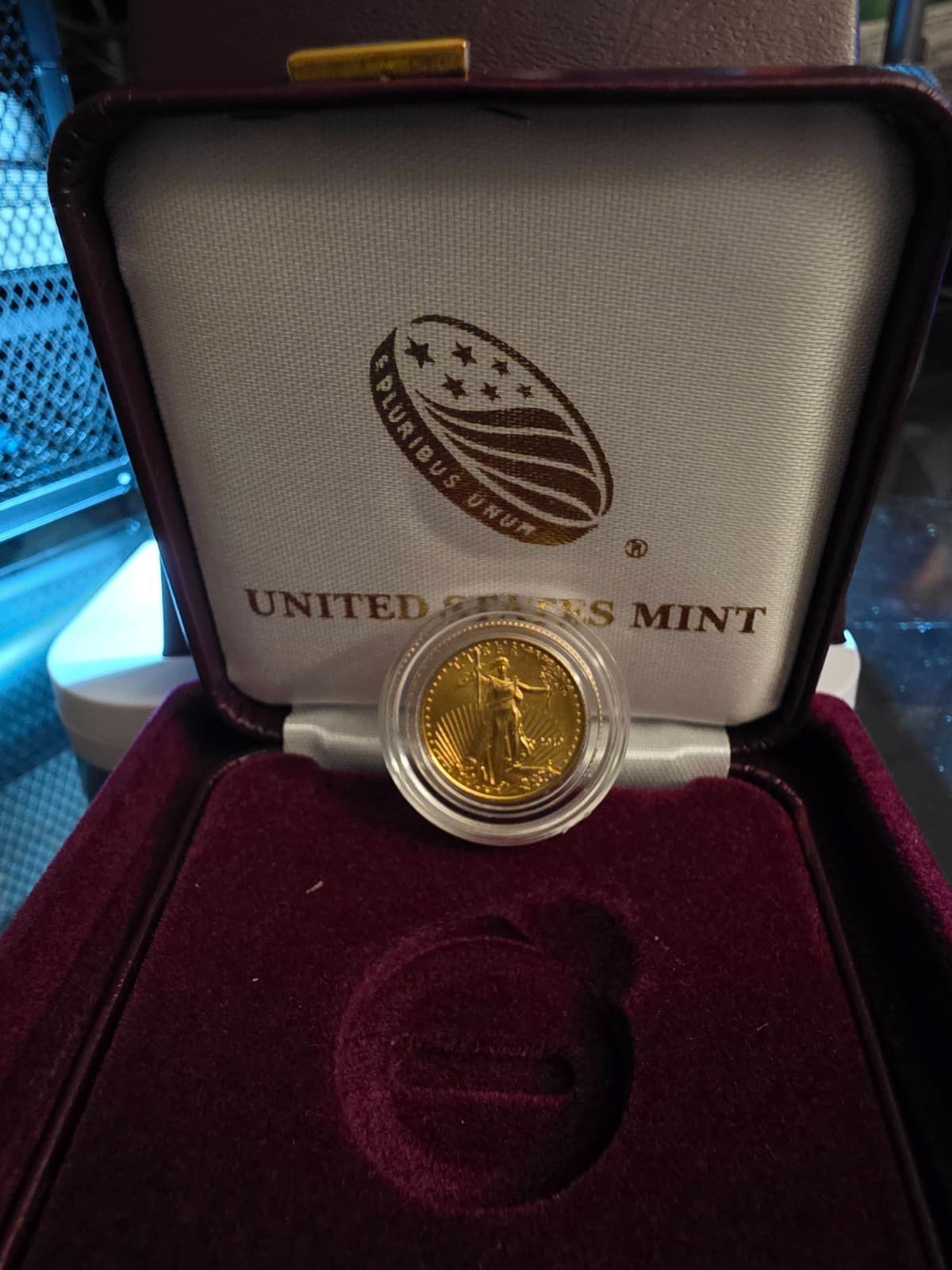 2010 $5 1/10 oz Gold Eagle Coin ($650 Retail) - Thumbnail 4