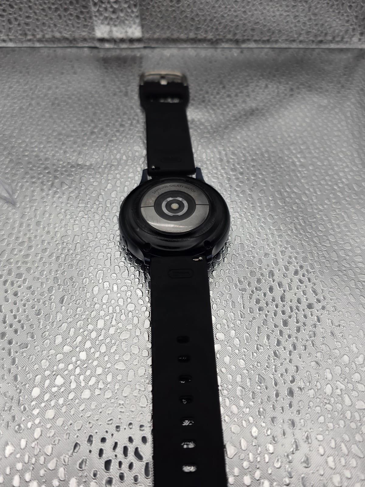 Samsung Galaxy Watch Active2 • 44mm • Bluetooth • Excellent Condition • Black - Thumbnail 2