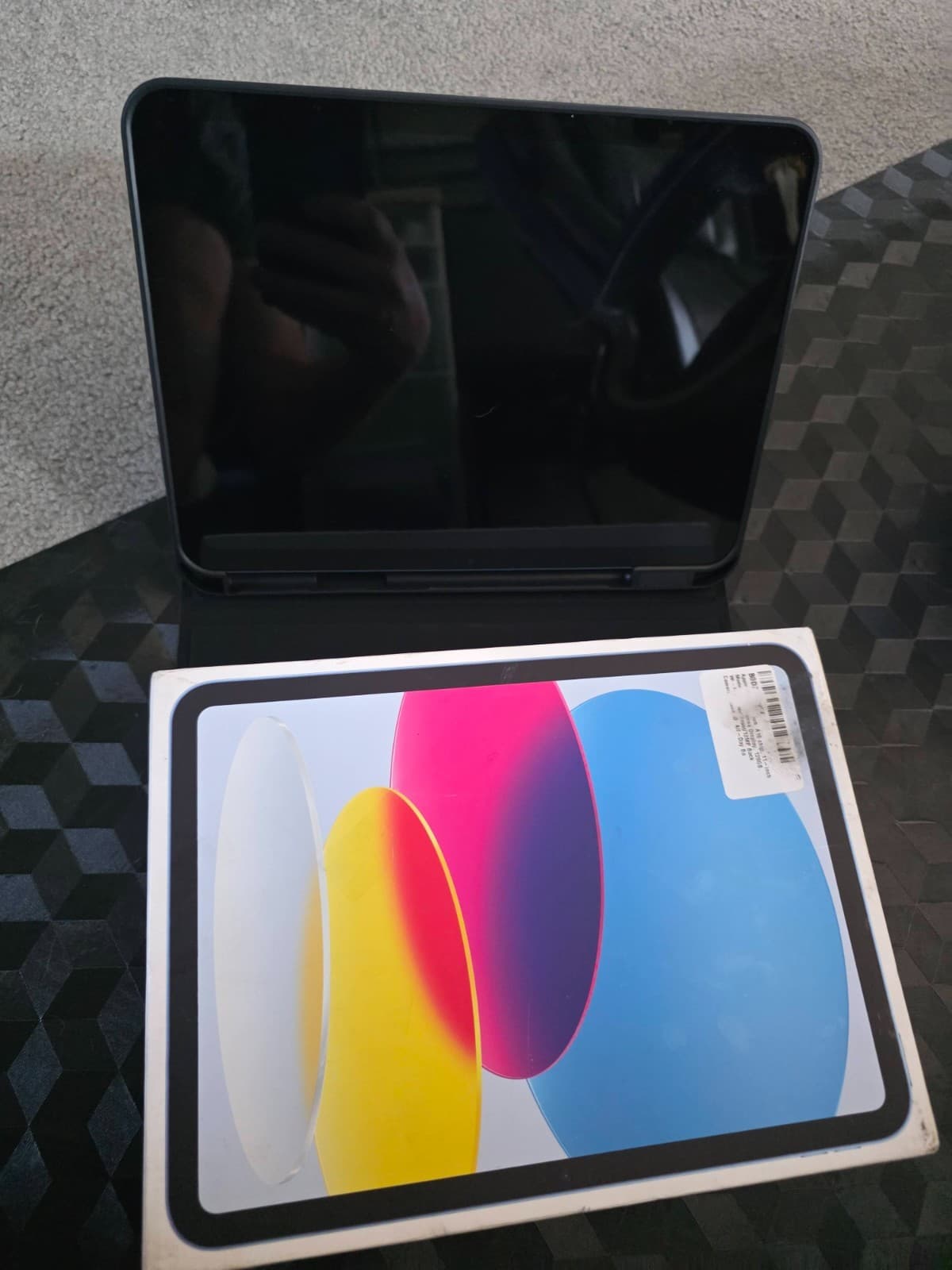 Apple iPad 11" 11th Gen A16 chip Wi-Fi Tablet 128GB Blue MD4A4LL/A 2025 Model - Thumbnail 9