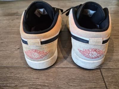 ​Nike Air Jordan 1 Low Flight Club Magic Ember Black Grey Men's Size 11 - Thumbnail 5