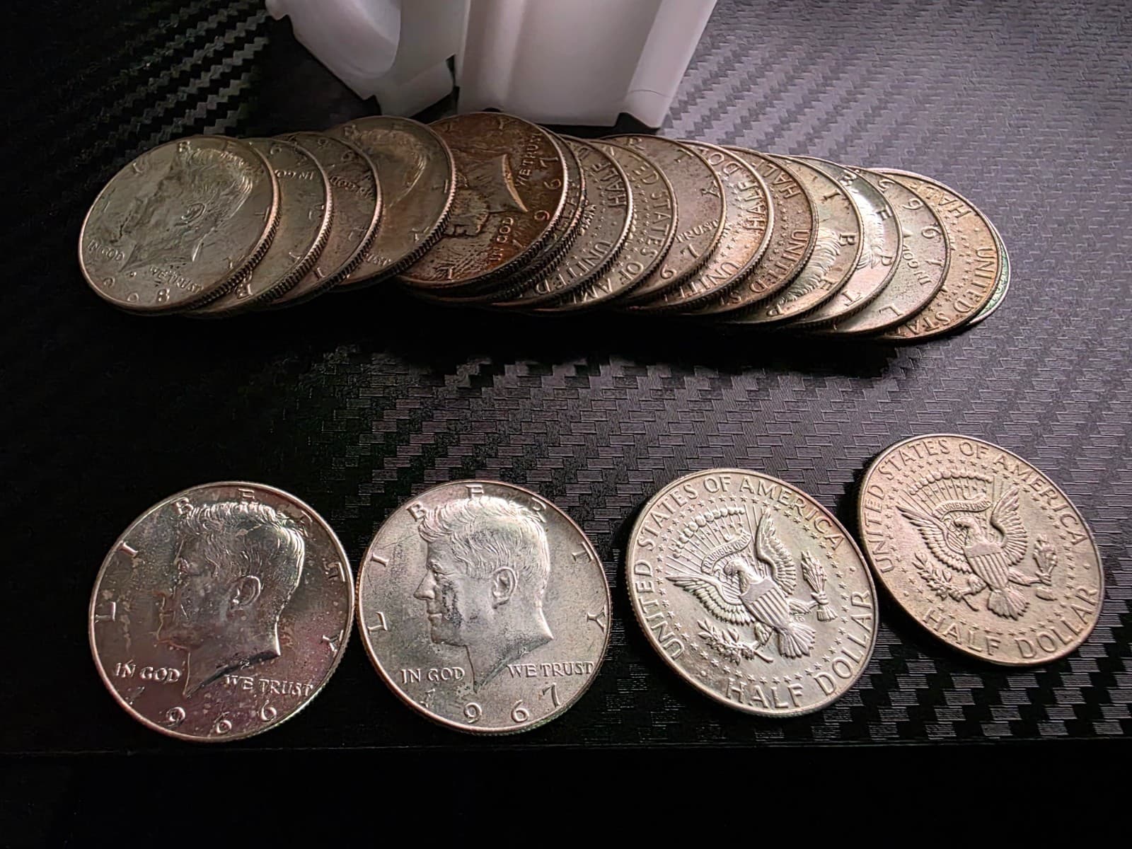 40% Silver Kennedy Half Dollars •Random Dates •1965–1969 • Free Shipping At SPOT - Thumbnail 2
