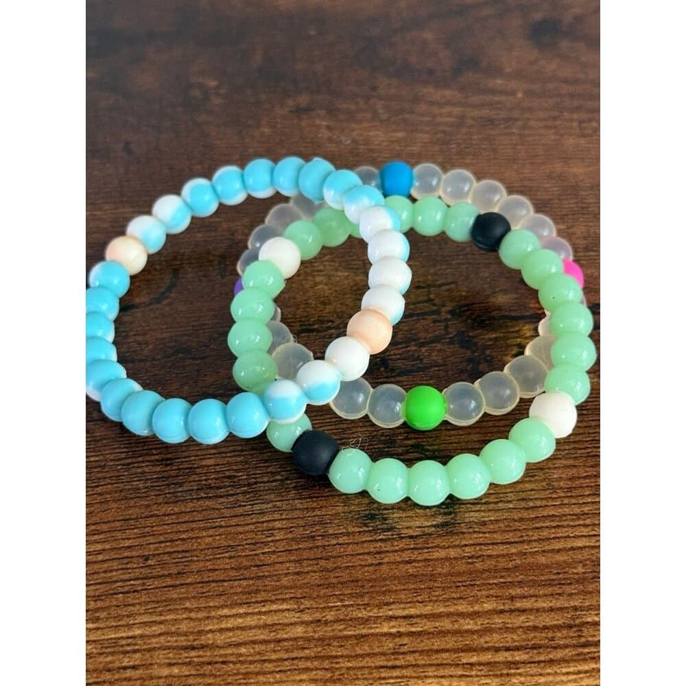 3 Silicon Beaded Bracelets (d)