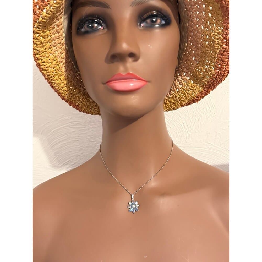 Sterling Flower Pendant Necklace - Thumbnail 6
