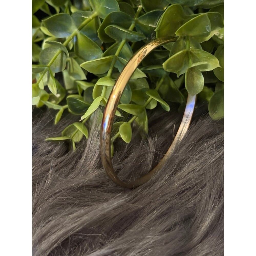 Golden Bangle (c1)