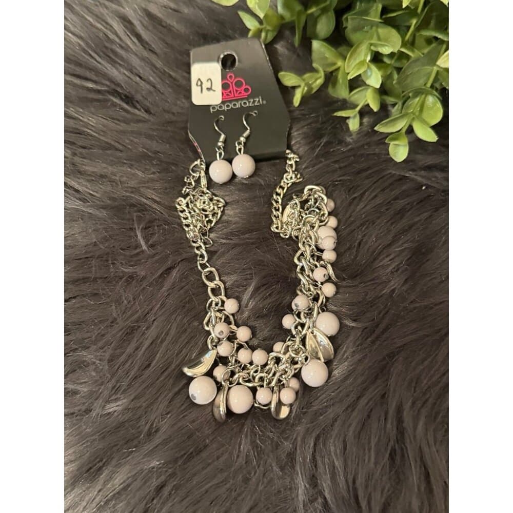Paparazzi Necklace & Earrings Set