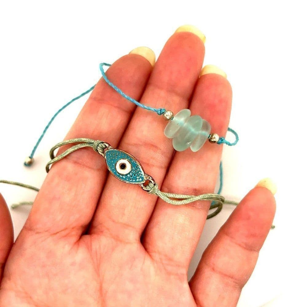 2 Adjustable Friendship Bracelets (d)