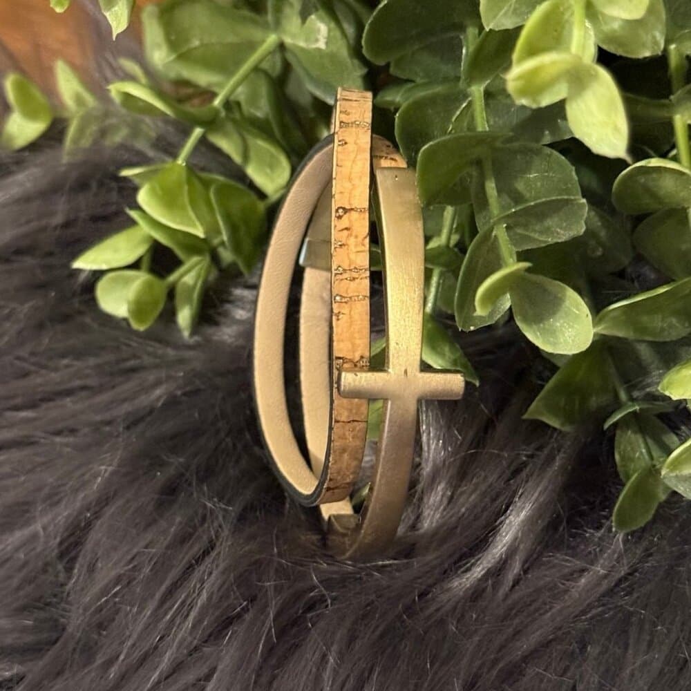 Wrap Cross Bracelet (c)