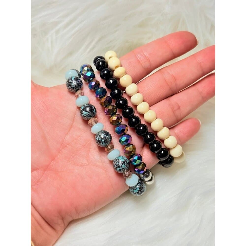 Lot of 4 Beaded Bracelets (c)