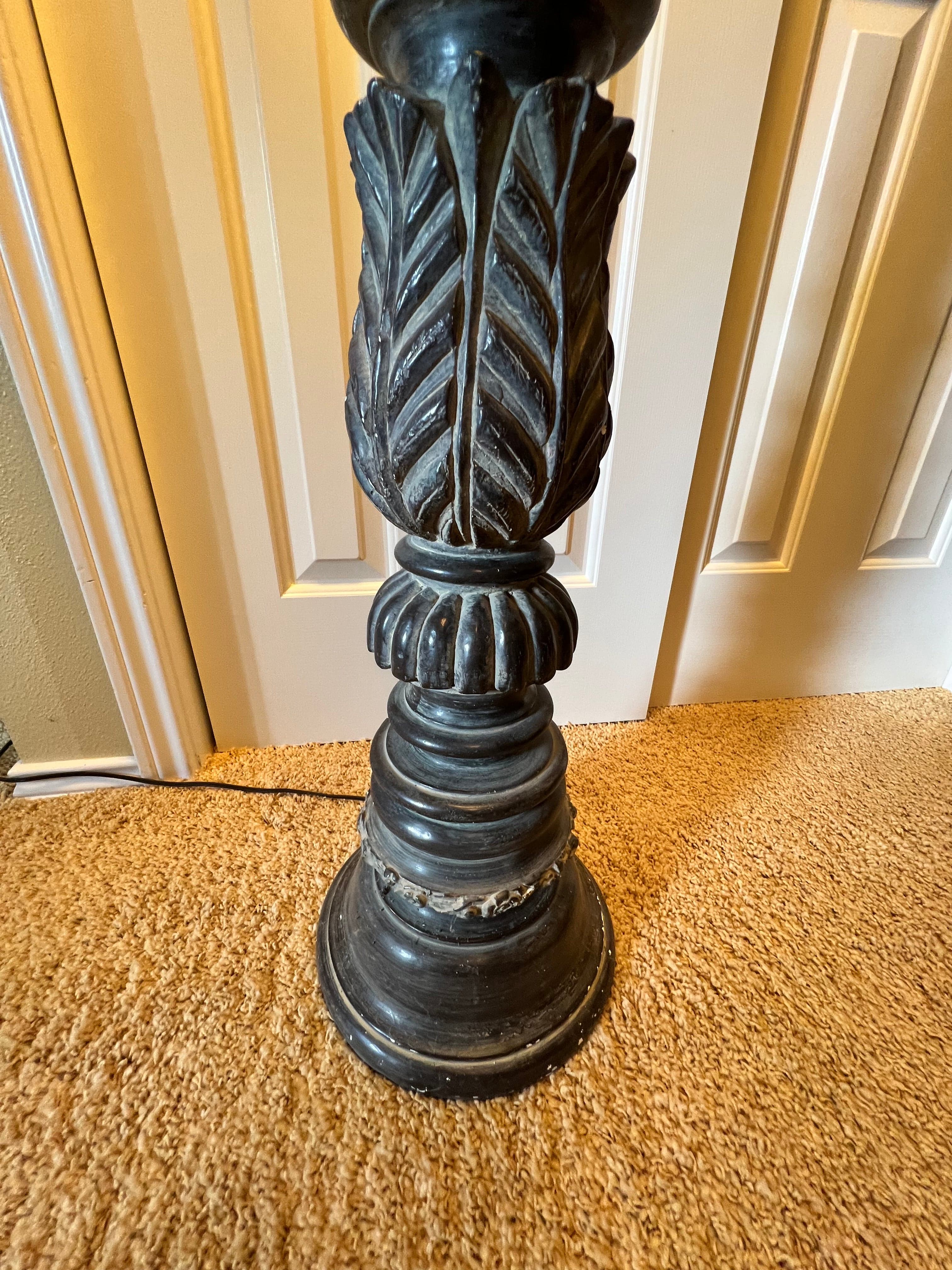 Traditional Acanthus Carved Column Floor Lamp PD138-26 - Thumbnail 5