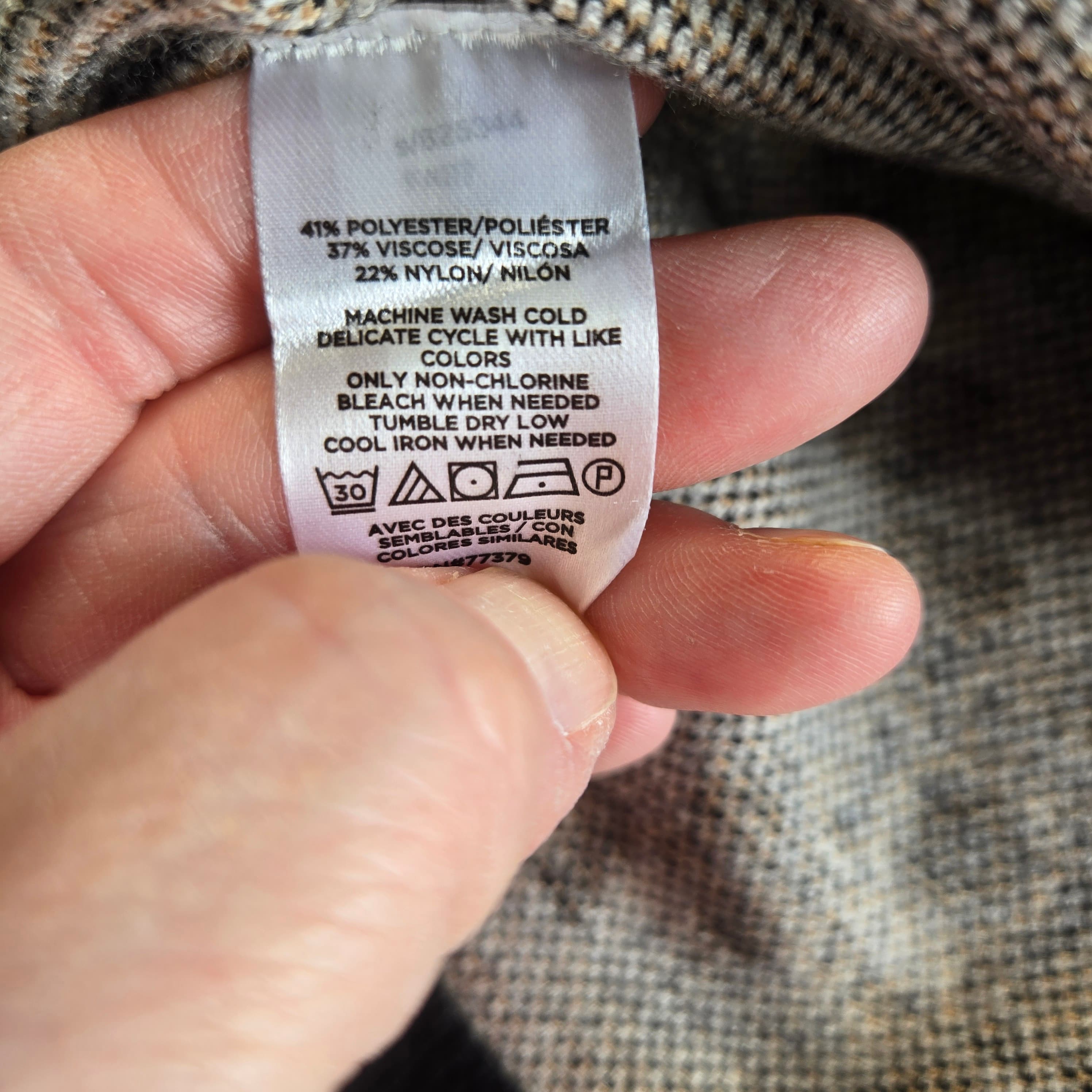Ann Taylor XS Sweater Black Plaid Pattern - Thumbnail 2