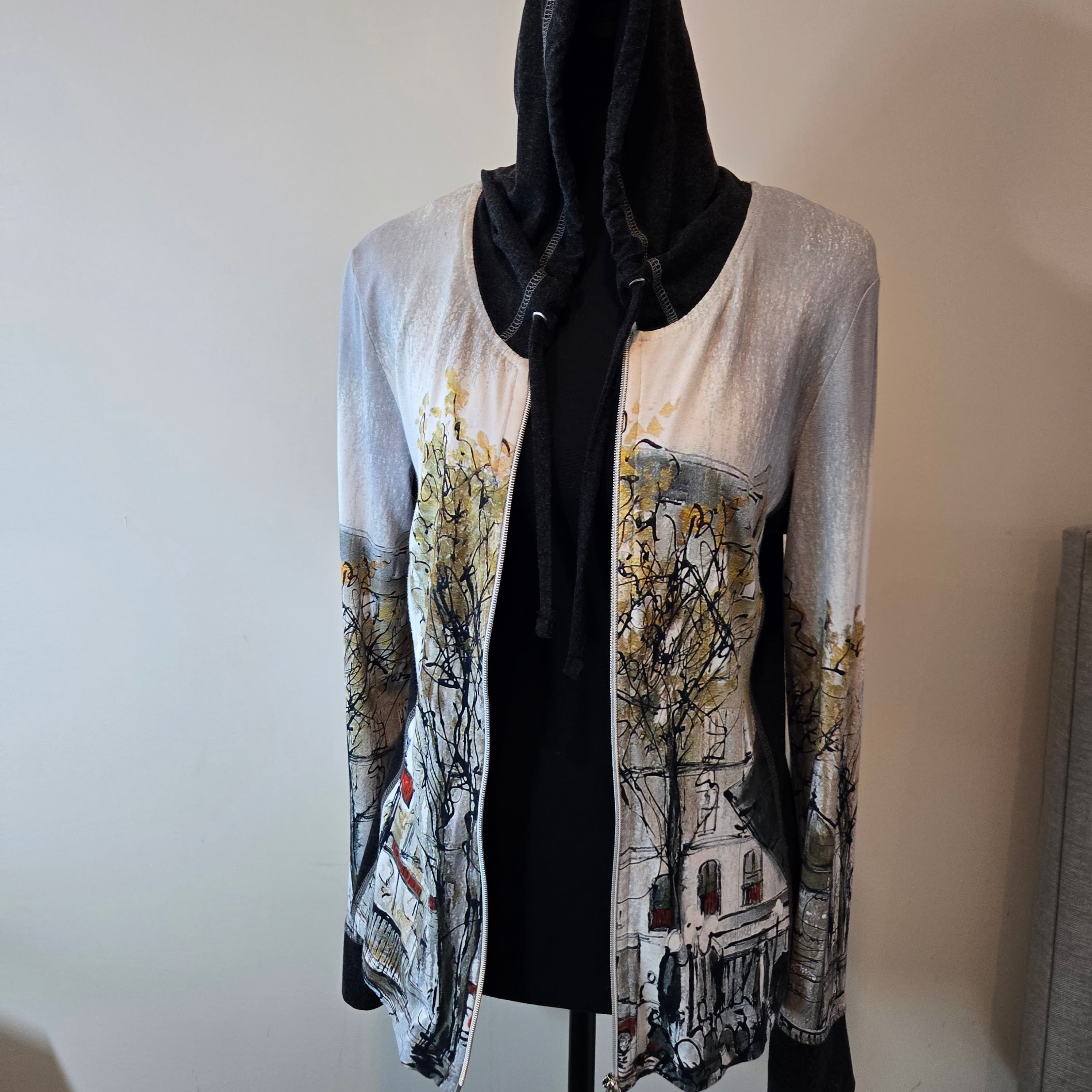 Artistic Print Long Sleeve Hoodie