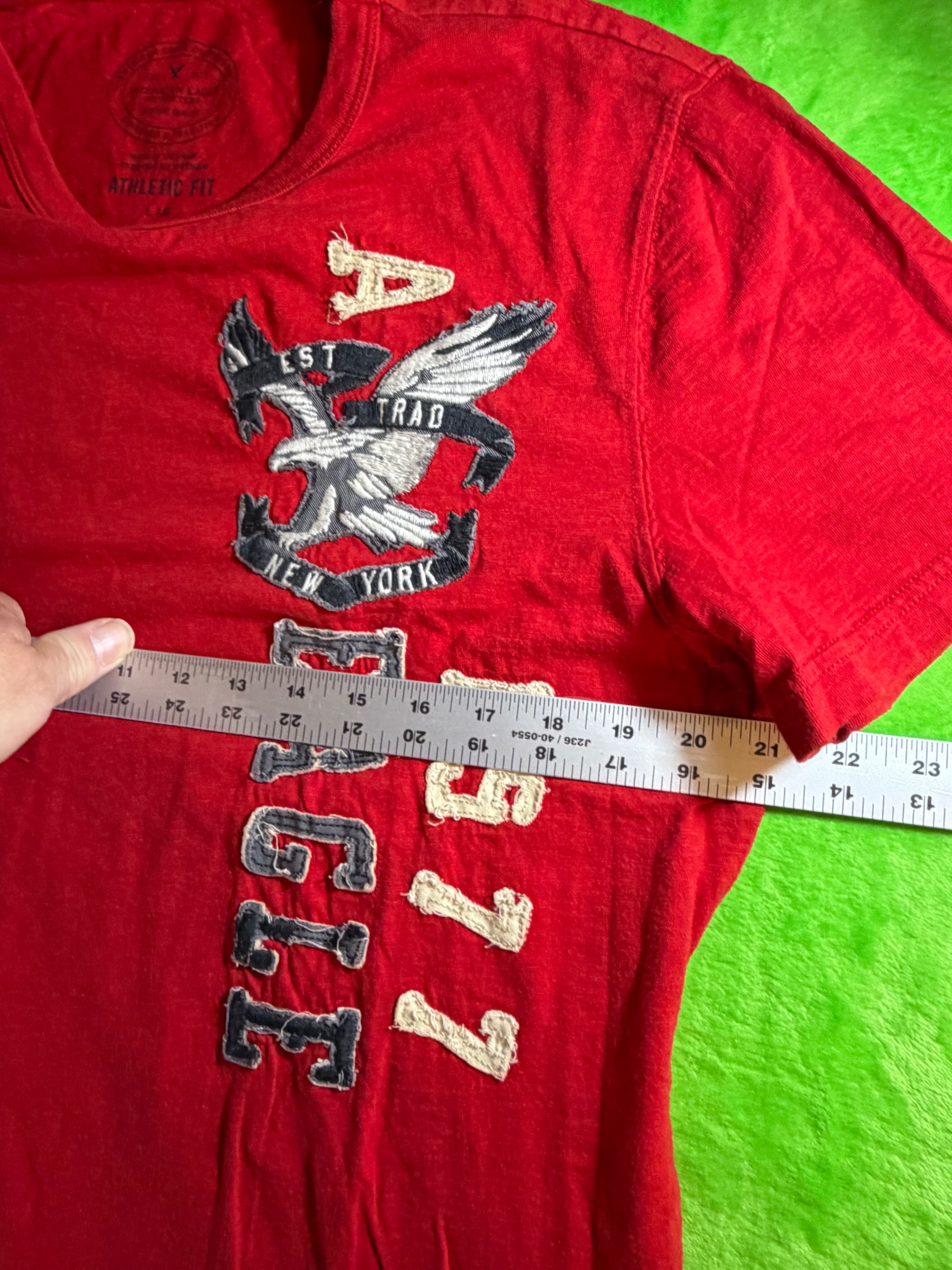 American Eagle Outfitters Eagle 1977 Applique T-Shirt Men's L Red Athletic Fit - Thumbnail 5