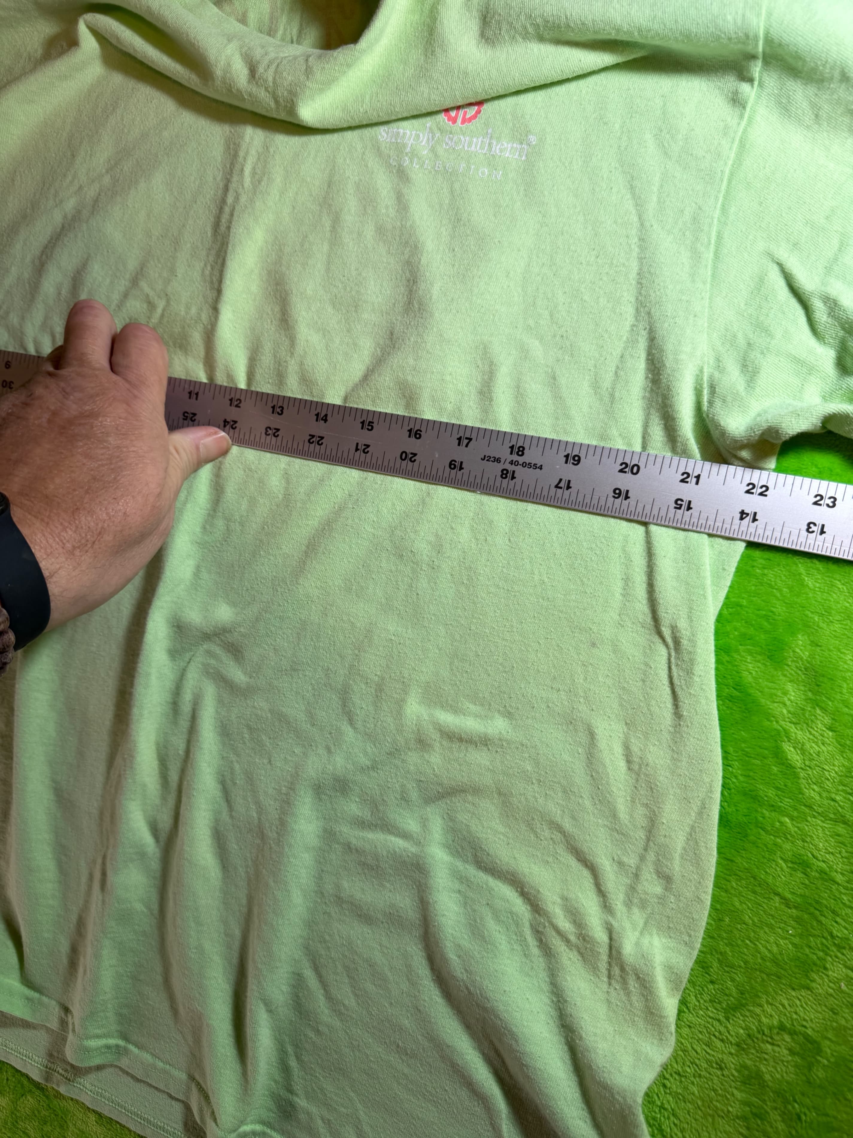 Simply Southern Happy Camper Pineapple Print T-Shirt Women's XL Mint Green - Thumbnail 6