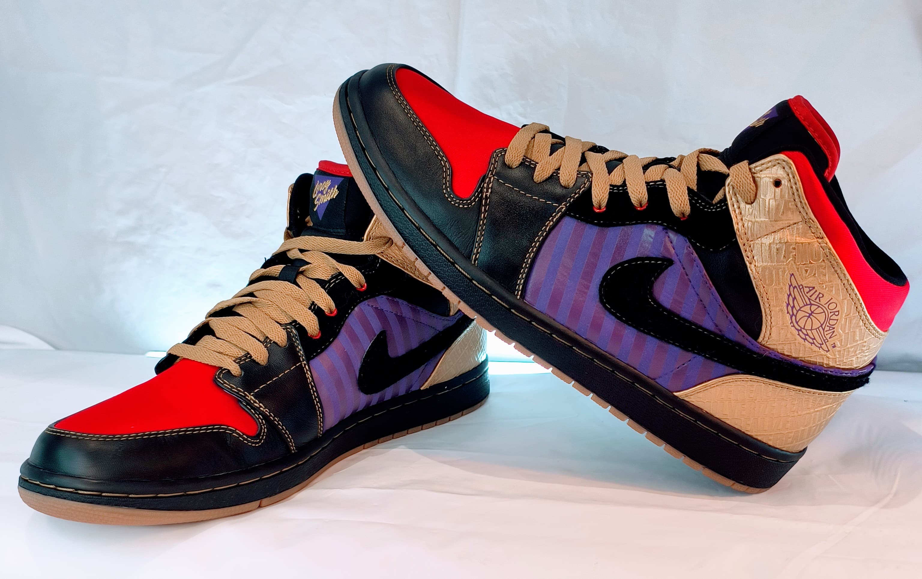 NIKE Air Jordan 1 Retro "Leroy Smith Sneakers, Size 11.5 - Thumbnail 15