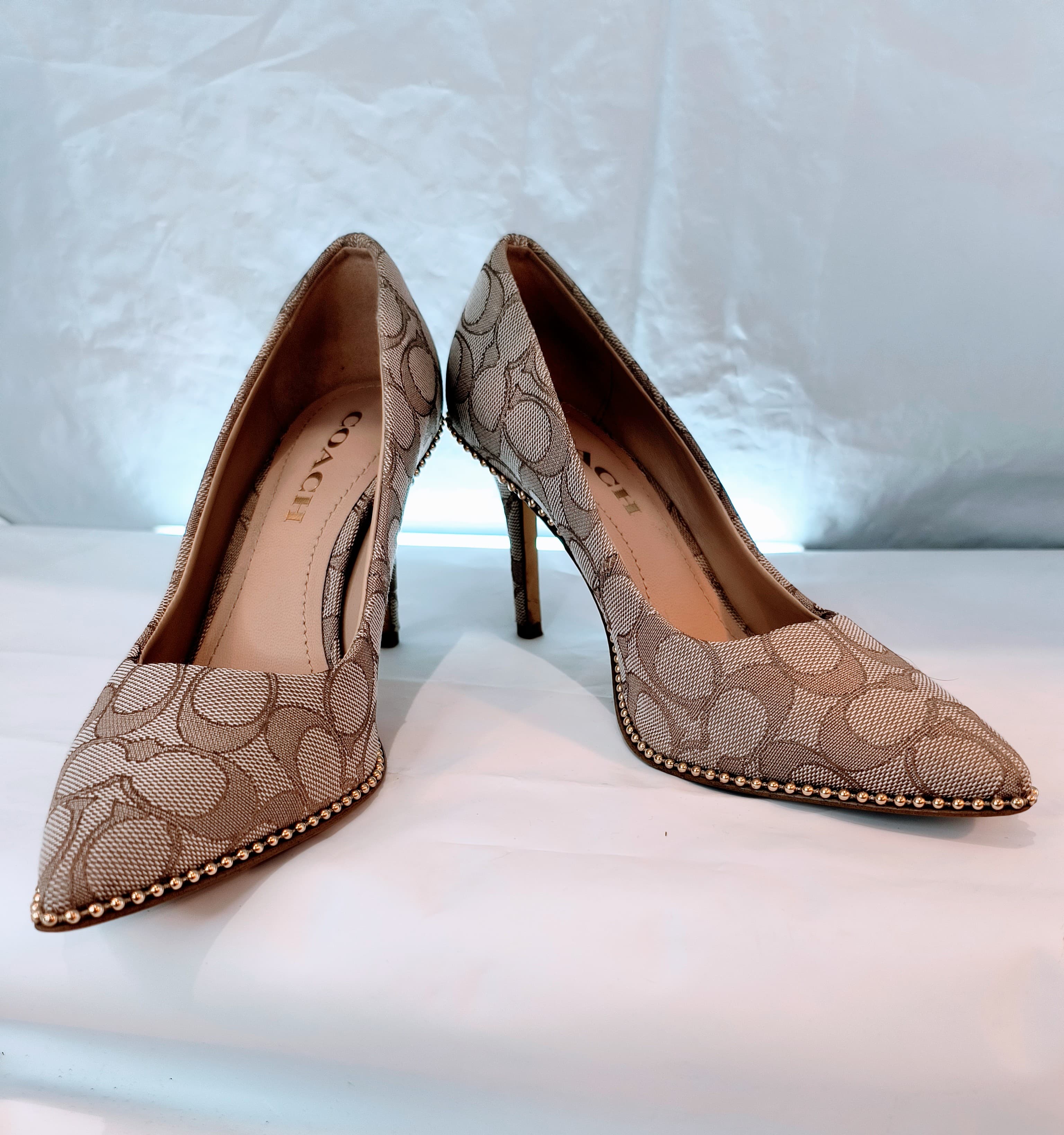 COACH Waverly 85 mm Pump with Bead Chain in Signature Coated Canvas (Tan/Stone)