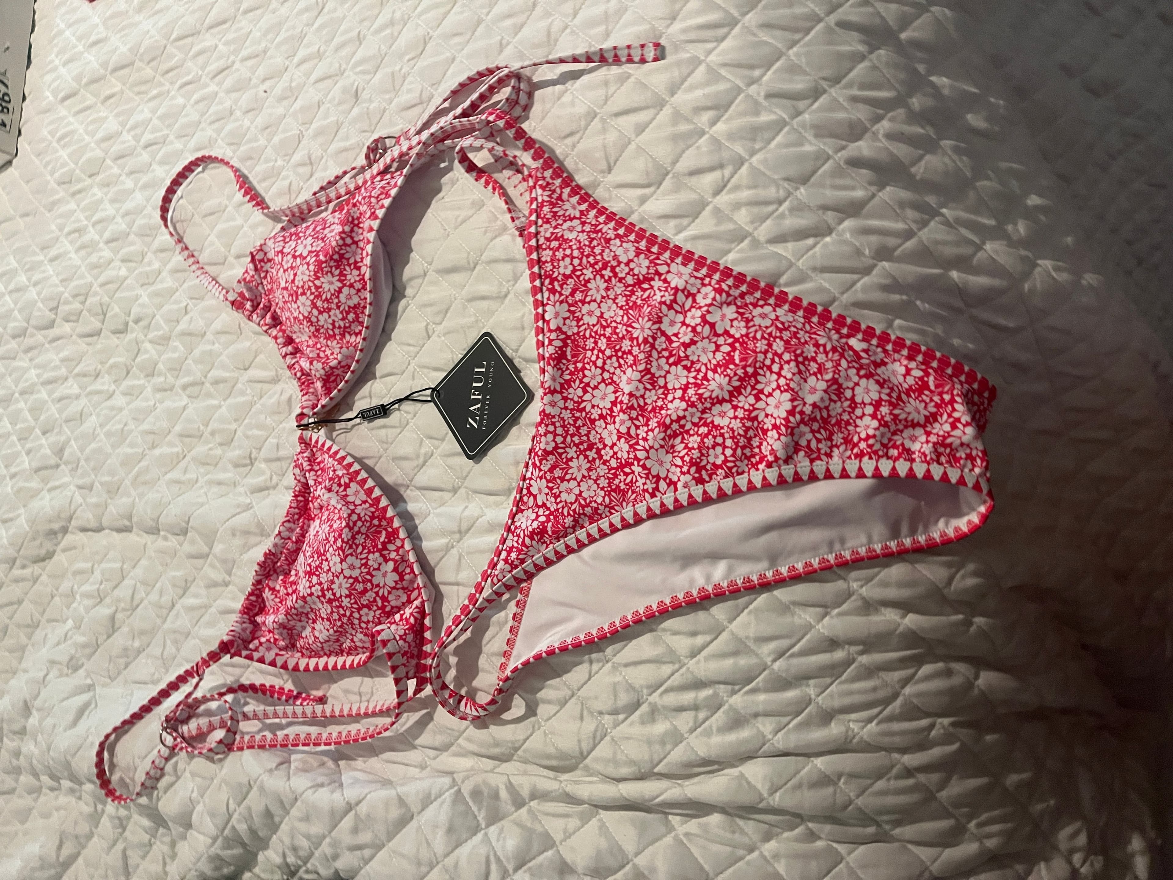 Zaful Red Floral 2 Piece Bikini Set Size M - Thumbnail 5