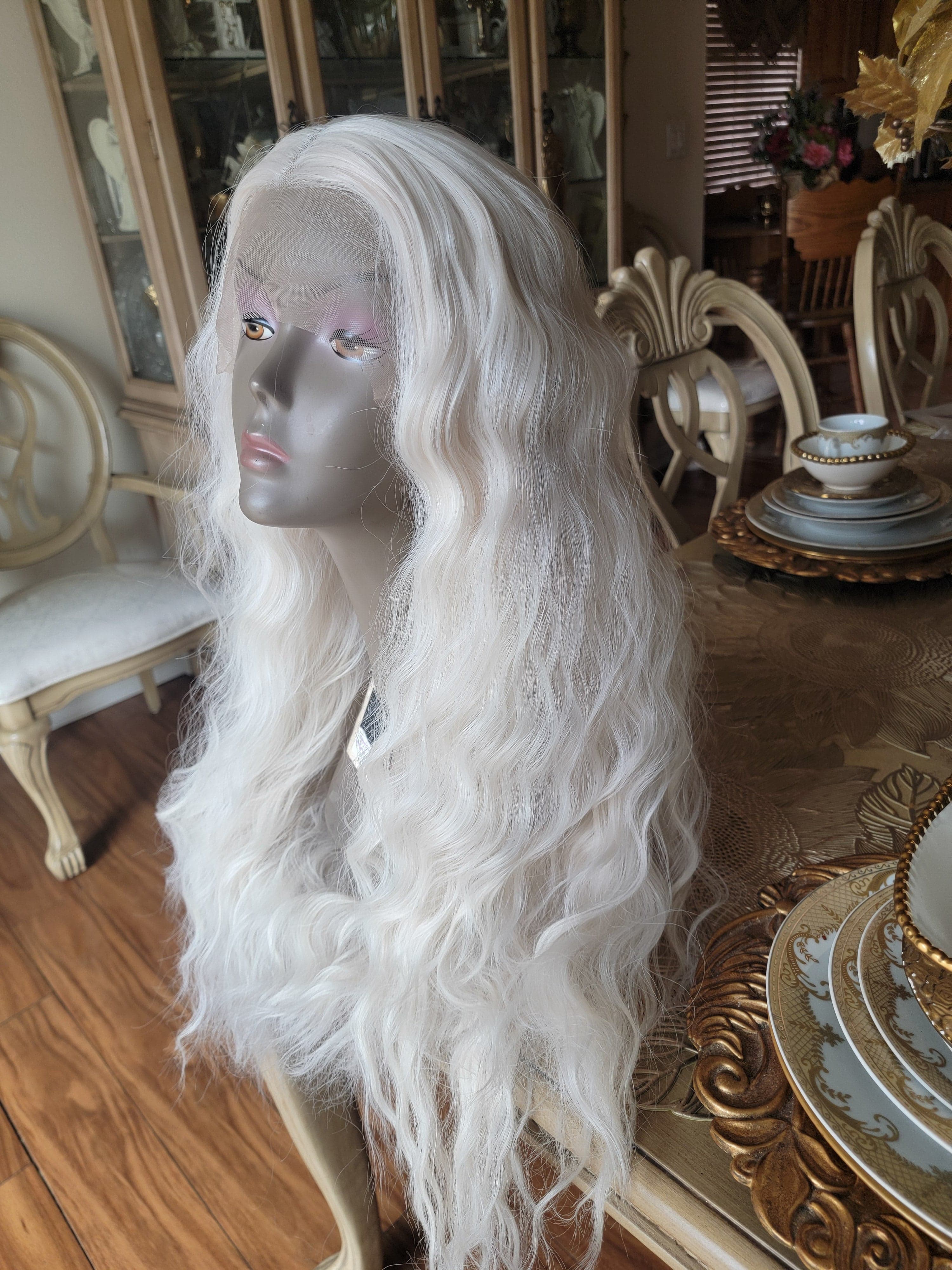 White Blonde Lace Front Wig - Thumbnail 9