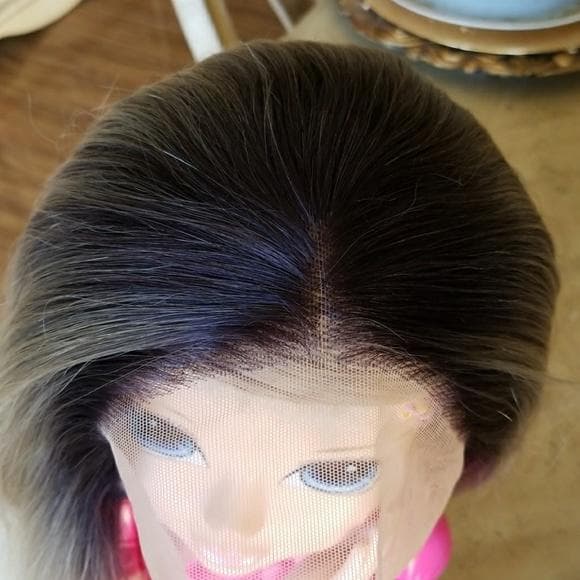 Ombre Blonde Beauty Lace Front Wig 24-28 inches!! - Thumbnail 10