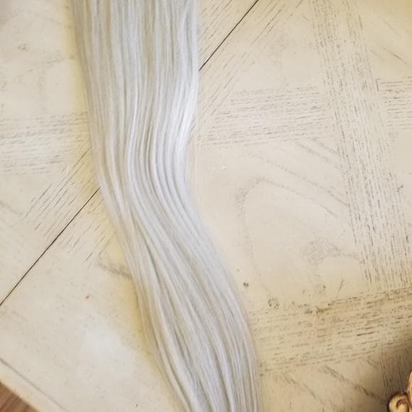 Pale Blonde Full Head Clip in Extension #60 - Thumbnail 2