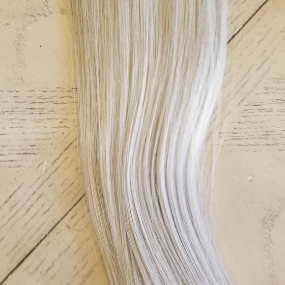 Pale Blonde Full Head Clip in Extension #60 - Thumbnail 3