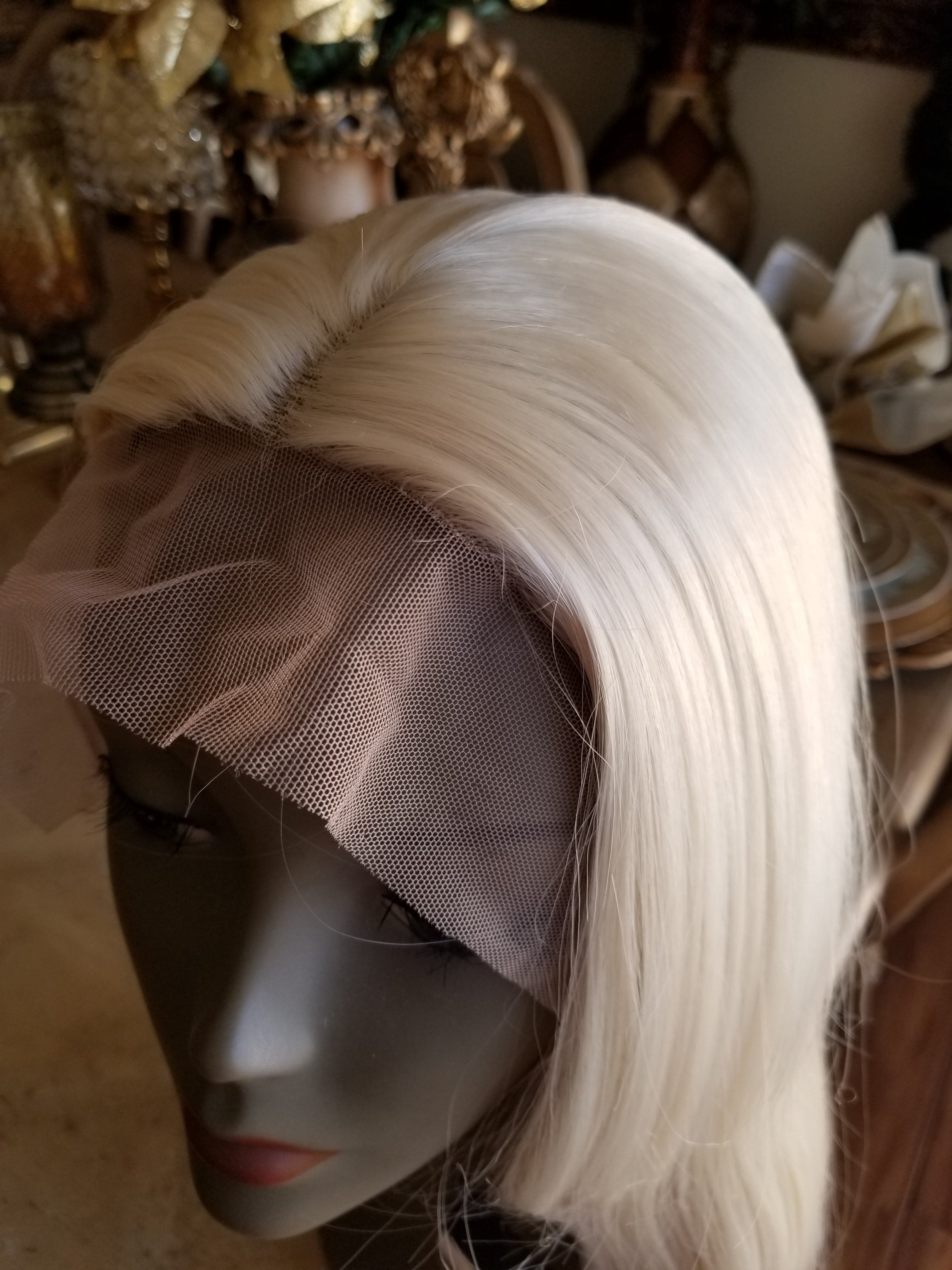 Blonde Beauty Lace Front Wig 22-26 inches!! - Thumbnail 17