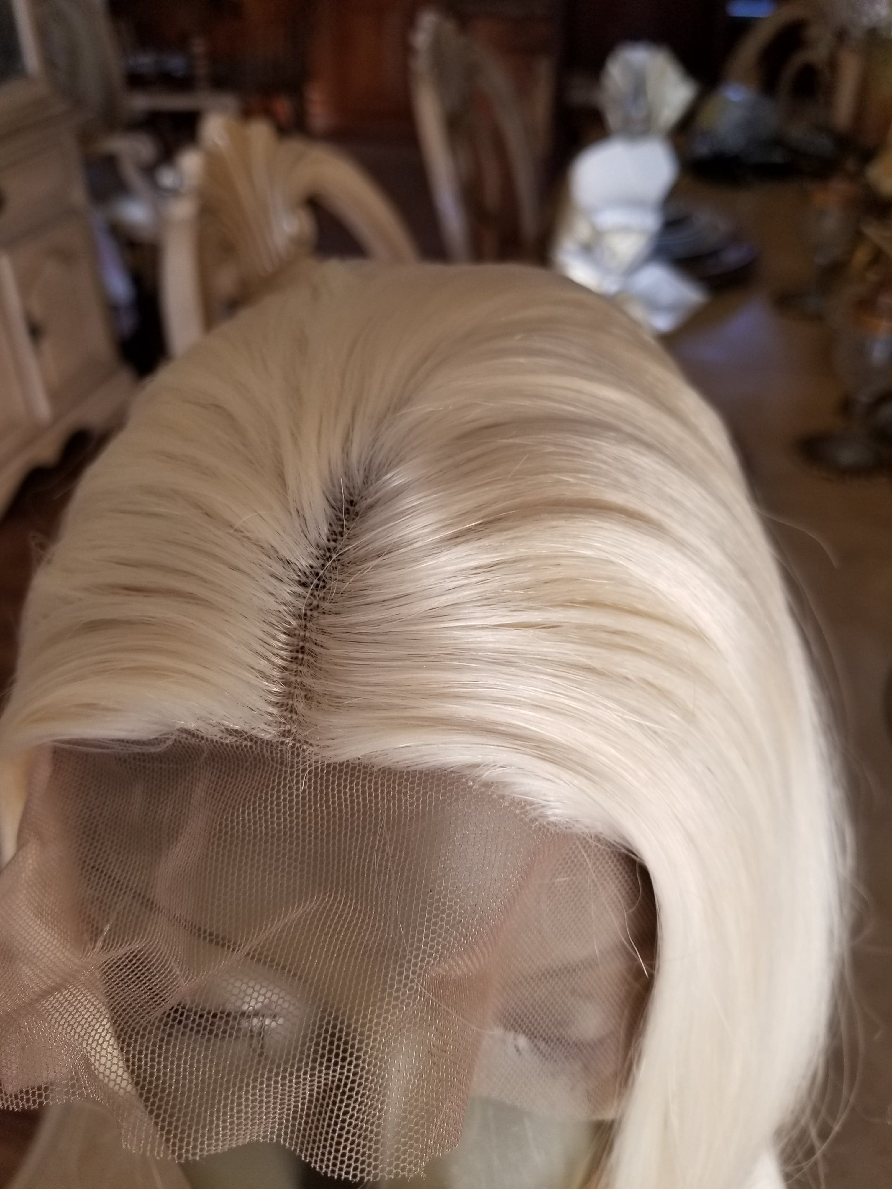 Blonde Beauty Lace Front Wig 22-26 inches!! - Thumbnail 14