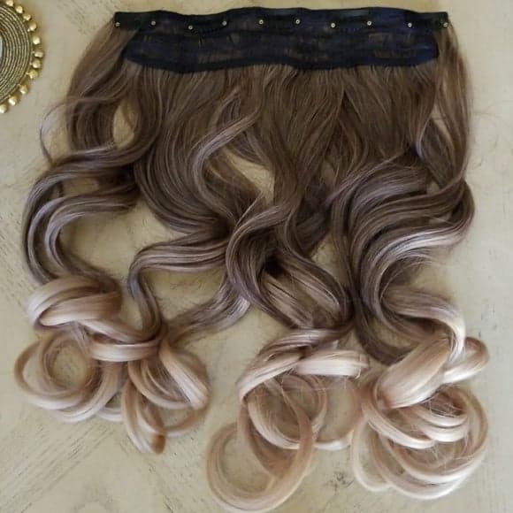 Ombre Blonde Full Head Clip in Extension - Thumbnail 3
