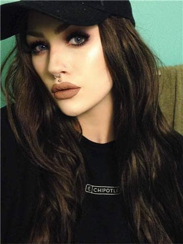 Honey Brown Wavy Lace Front Wig 24-26 inches!! - Thumbnail 2