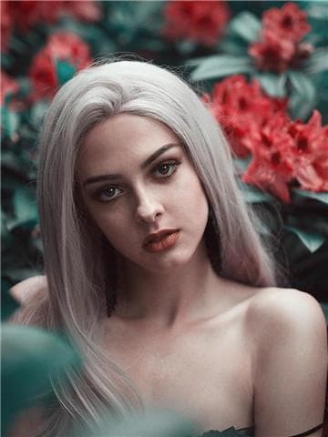 White Ash Gray Blonde Lace Front Wig 24-26 inches!! - Thumbnail 2