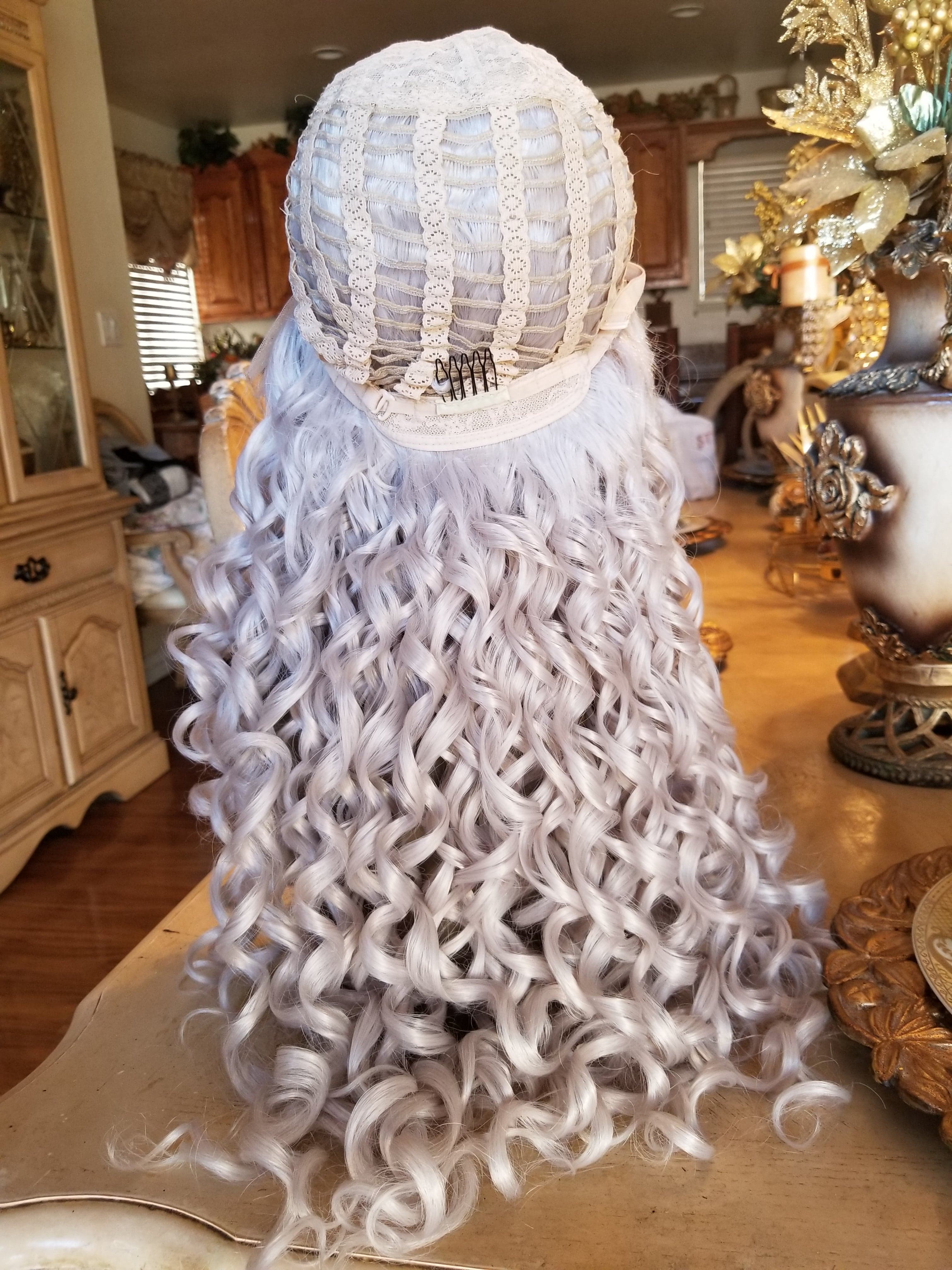 Light Gray AshBlonde Beauty Lace Front Wig 22-26 inches!! - Thumbnail 7