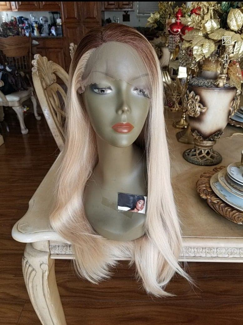 Ombre Blonde Beauty Lace Front Wig 20-22 inches!! - Thumbnail 8