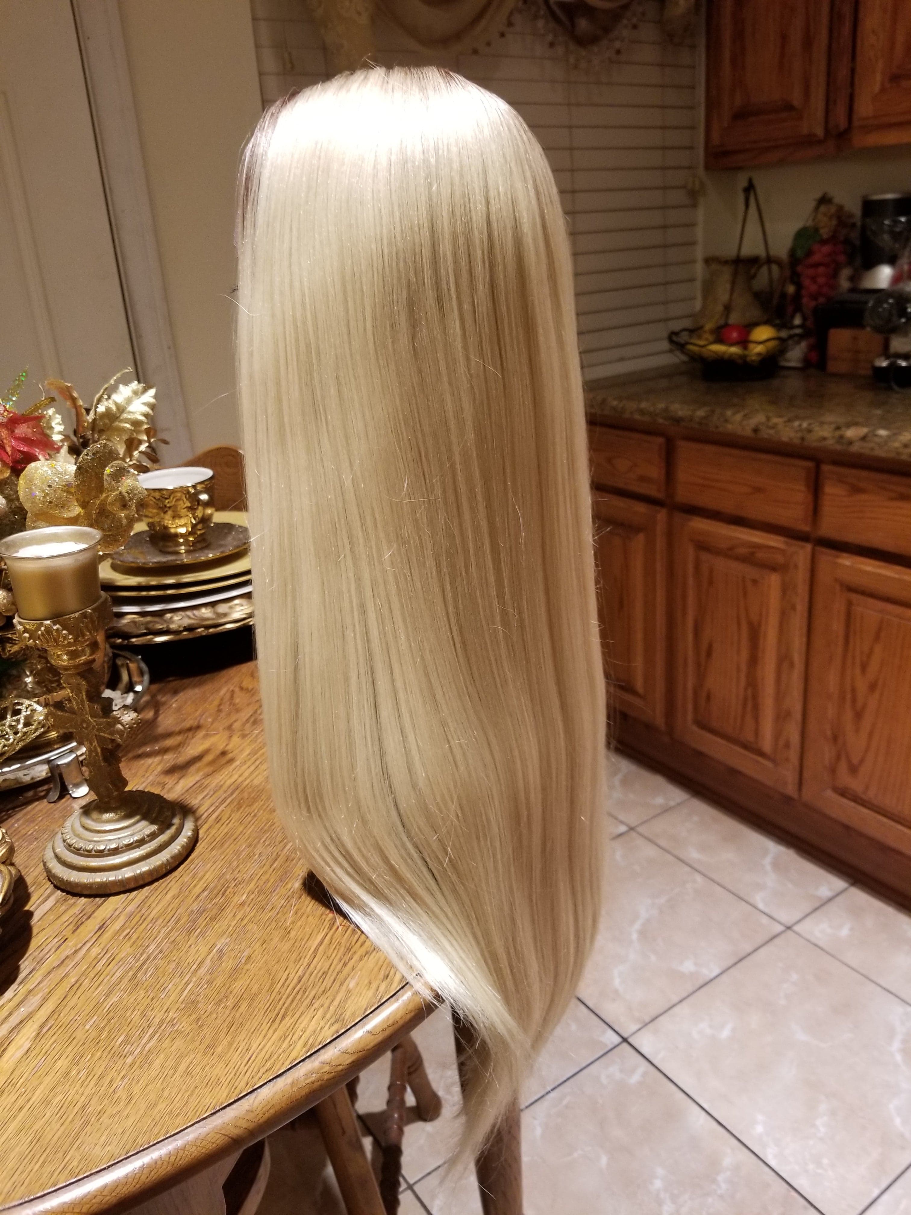 Ombre Blonde Beauty Lace Front Wig 20-22 inches!! - Thumbnail 12