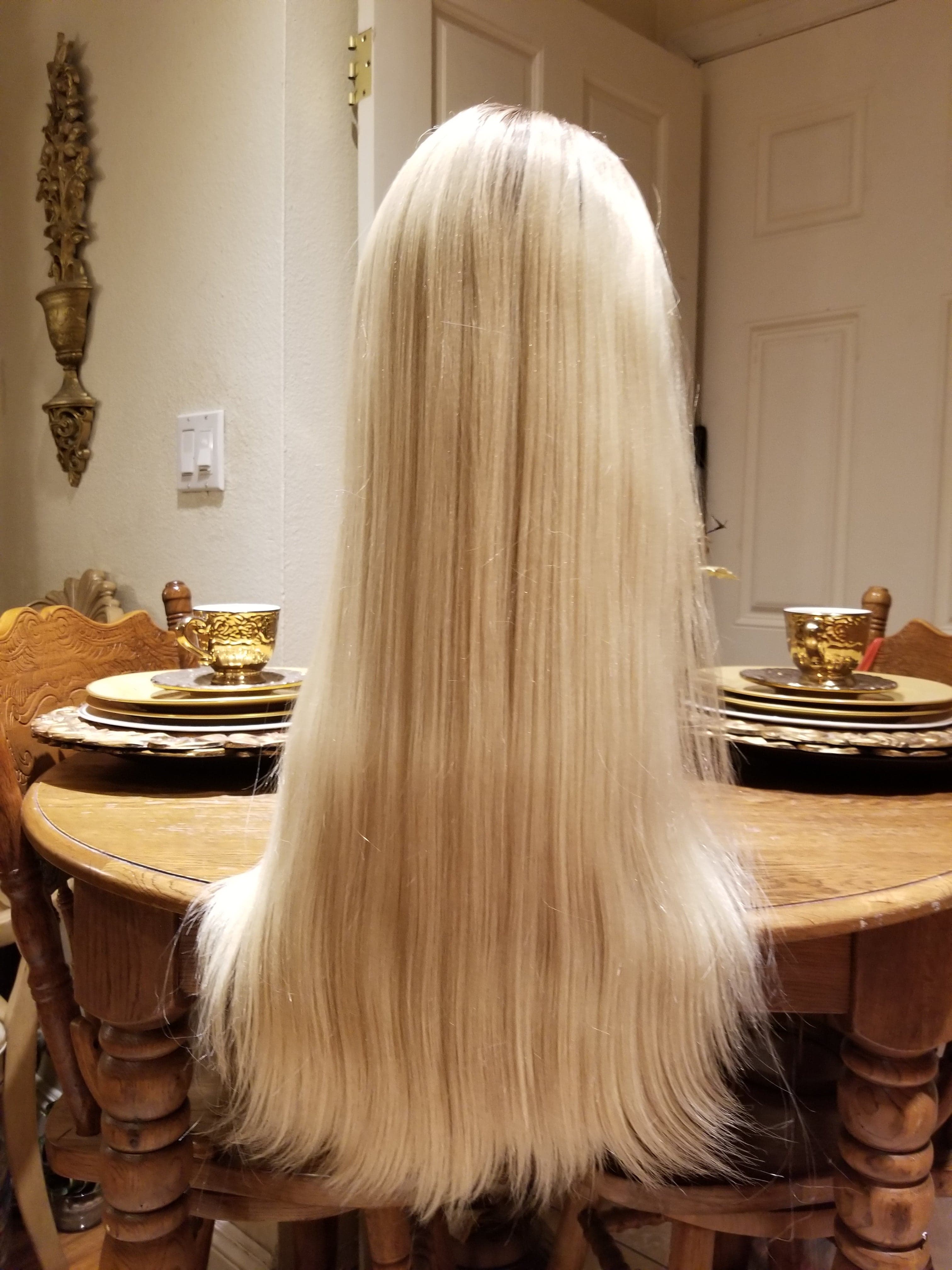 Ombre Blonde Beauty Lace Front Wig 20-22 inches!! - Thumbnail 11