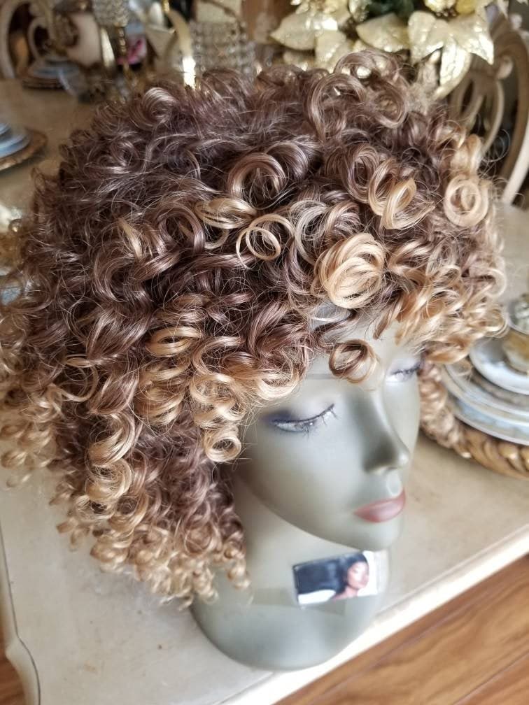 Blonde Brown Mixed// Kinky Curly Wig// Exquisite Black Short Kinky Curly/ Synthetic Afro/ with Bangs - Thumbnail 4