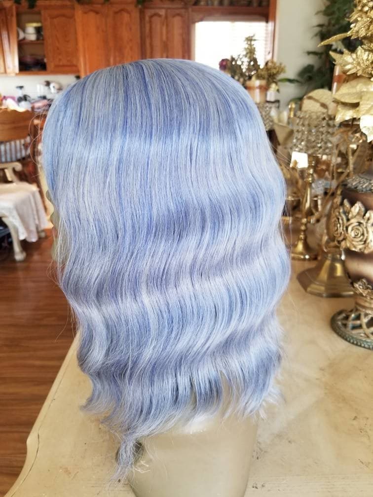 Ash Blue Gray Wavy Wig with Bangs - Thumbnail 4