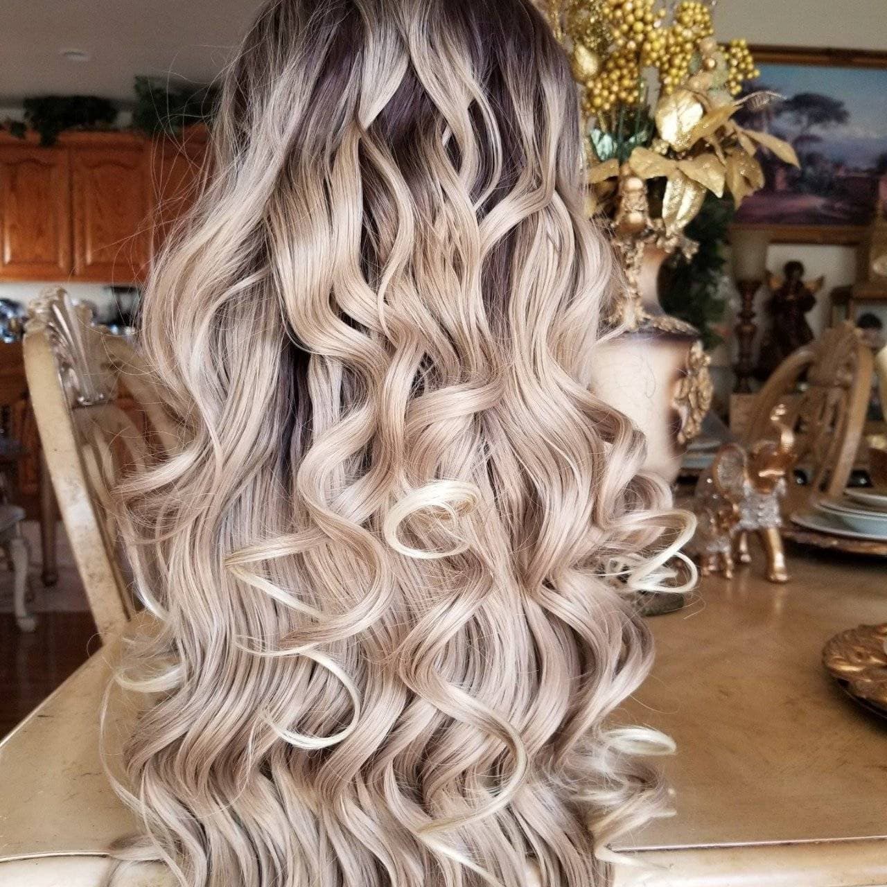 Blonde Ombre Beauty Lace Front Wig 24-28 inches!! - Thumbnail 5