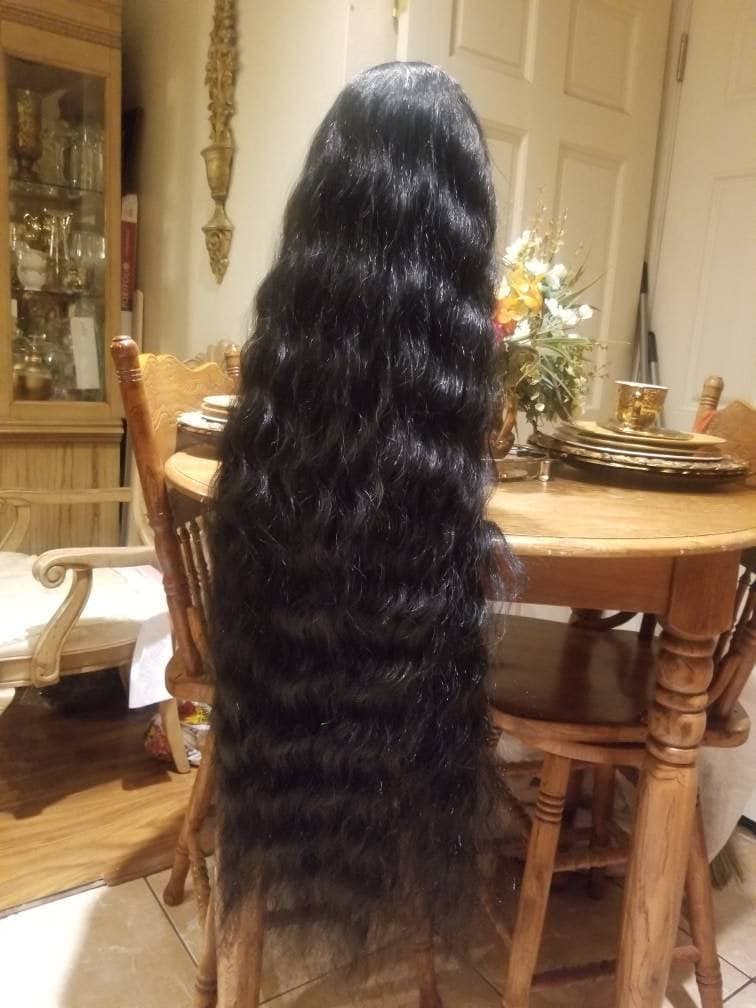 Black Layered Bodywave Beauty Lace Front Wig 26-28 Inches!! - Thumbnail 2