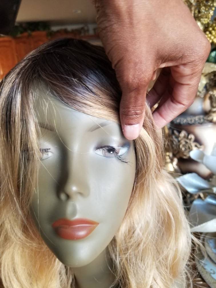 Ombre//Brown Blonde// Straight Wavy//Bodywave// Wig//Synthetic//Beautiful/Wavy//Bangs//Brand New//Natural//Ready to Ship - Ombre Blonde - Thumbnail 4