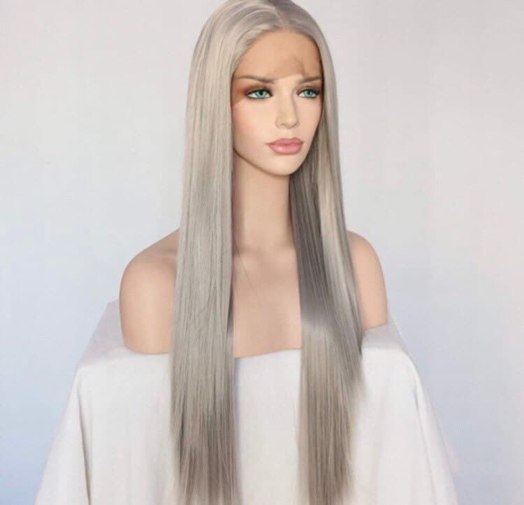 PLATINUM GREY 24” coachella festive celebrity long wig *NEW* - Thumbnail 3