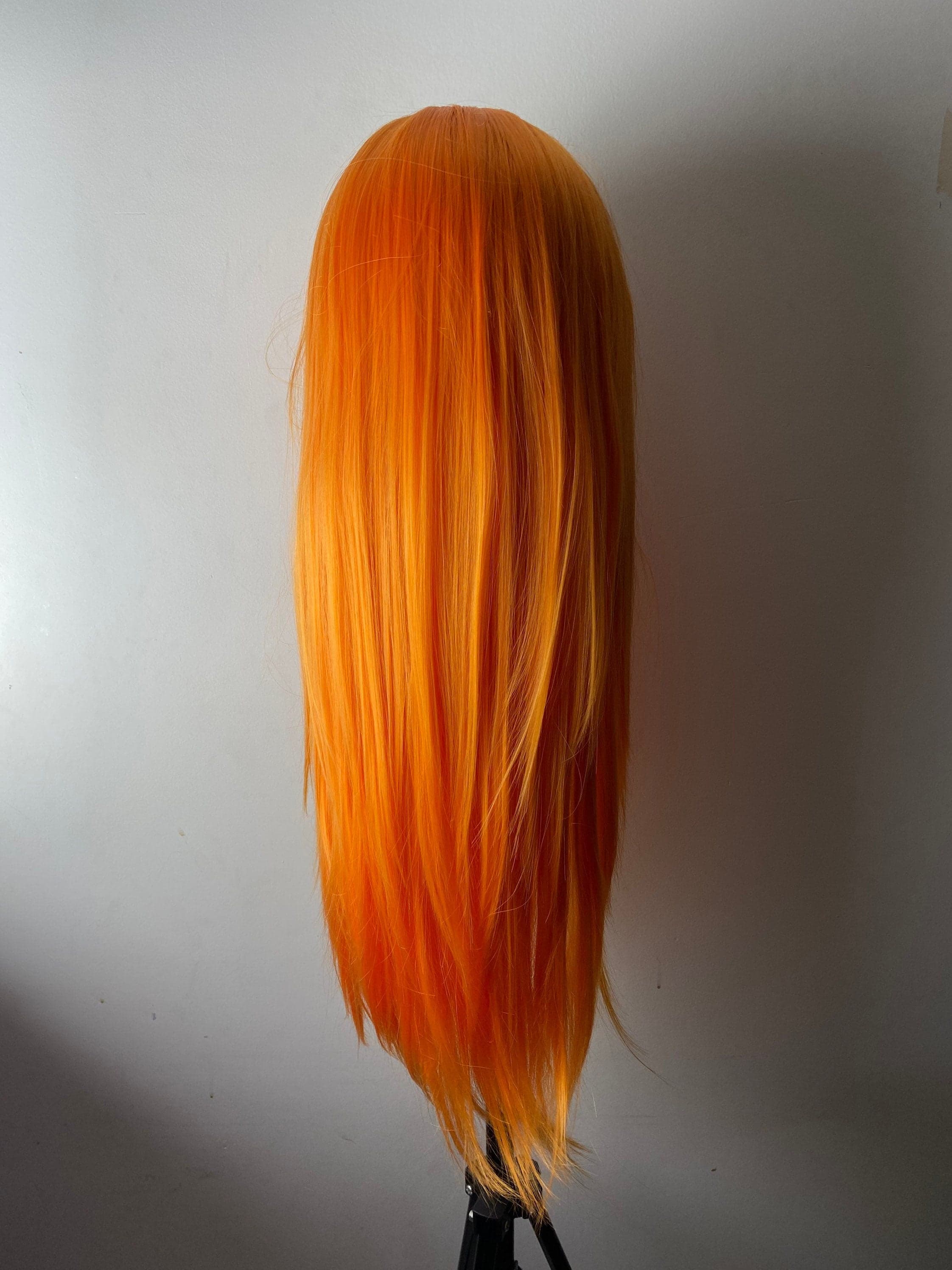 22” Orange straight Lace Front Wig *NEW* 6” Front part space - Thumbnail 8