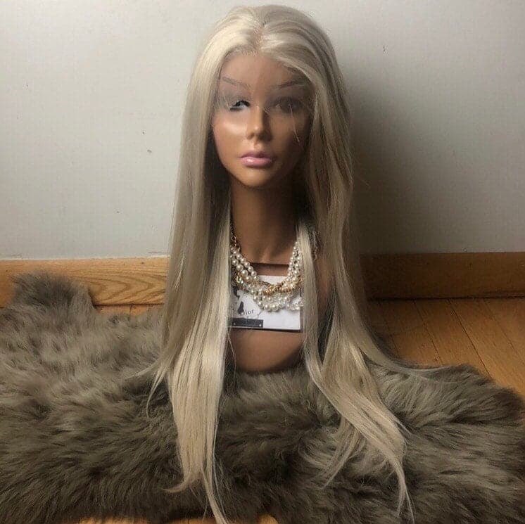 22” Light blonde straight lace front GLUE-LESS celeb Wig *NEW - Thumbnail 2