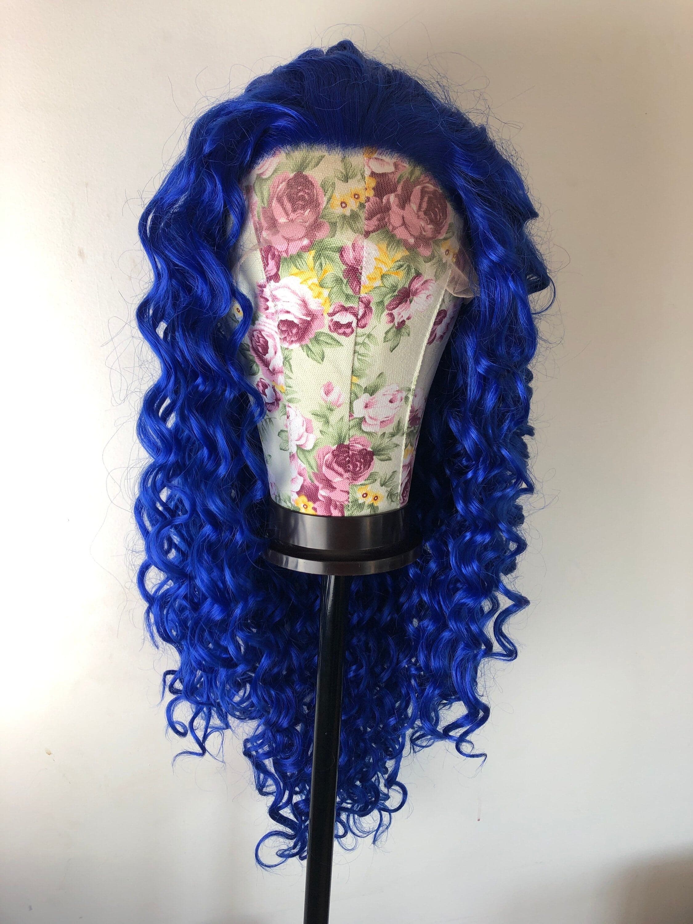 24” Blue Curly Lace Front Wig *NWT* - Thumbnail 9